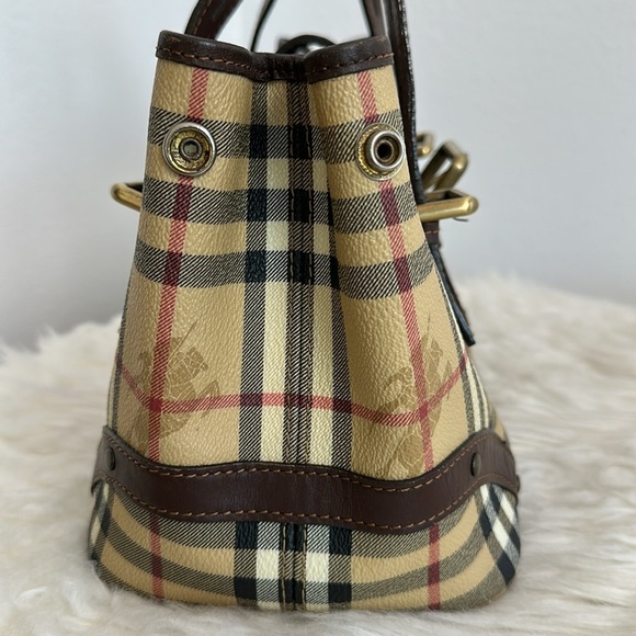 💯Authentic BURBERRY Haymarket Check Buckle Satchel Chocolate🍀 - Picture 9 of 16
